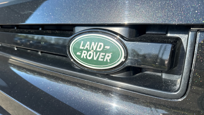 Land Rover Defender 3.0 D250 X-Dynamic HSE 110 5dr Auto Diesel Estate
